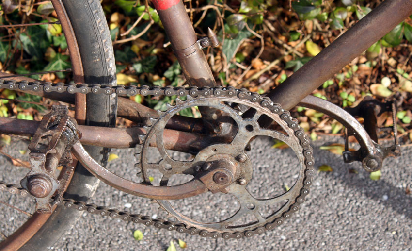 [1931_Agache_Curly_Cranks_03.jpg]